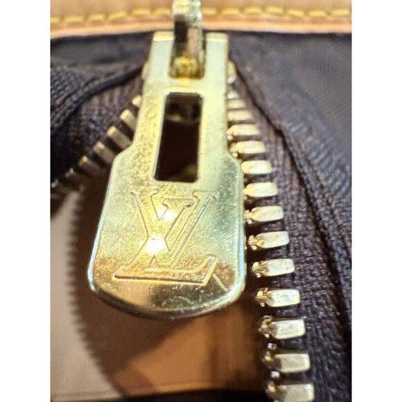 Vintage Louis Vuitton Housse Porte-Habits 2 Pli Garment Bag + 3 Brass Hangers - Picture 13 of 16